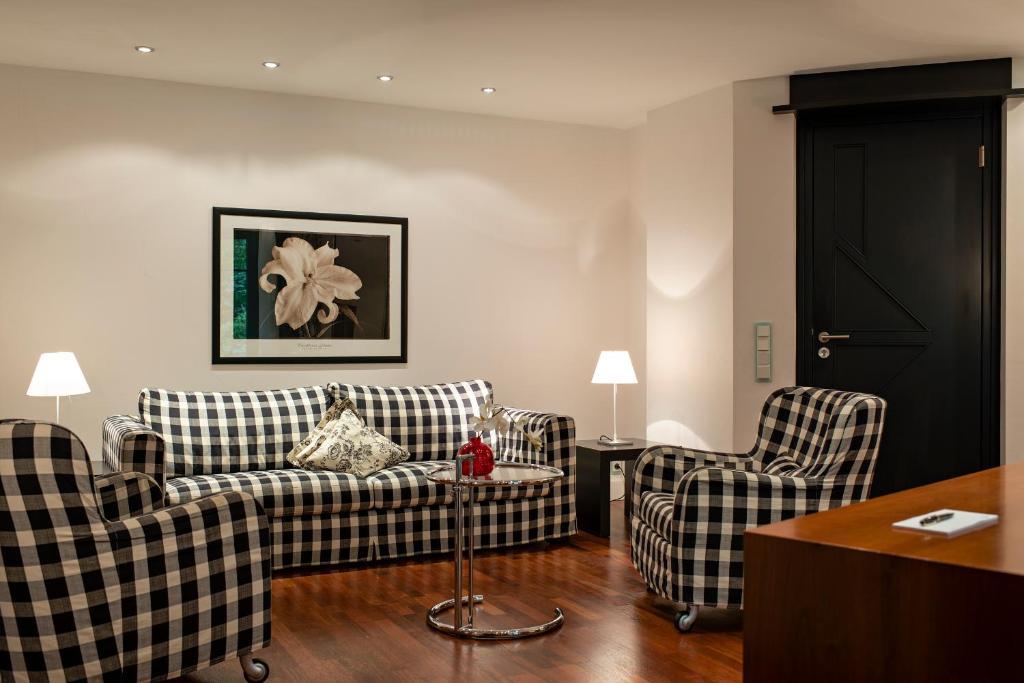 Zeller-Hotel+Restaurant Kahl am Main Rom bilde